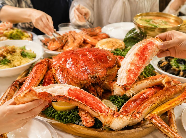 鄂托克前旗深海大板蟹特色团购套餐